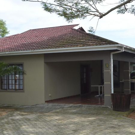 Dumehlezi Self Catering Villa Sodwana Bay Bagian luar foto