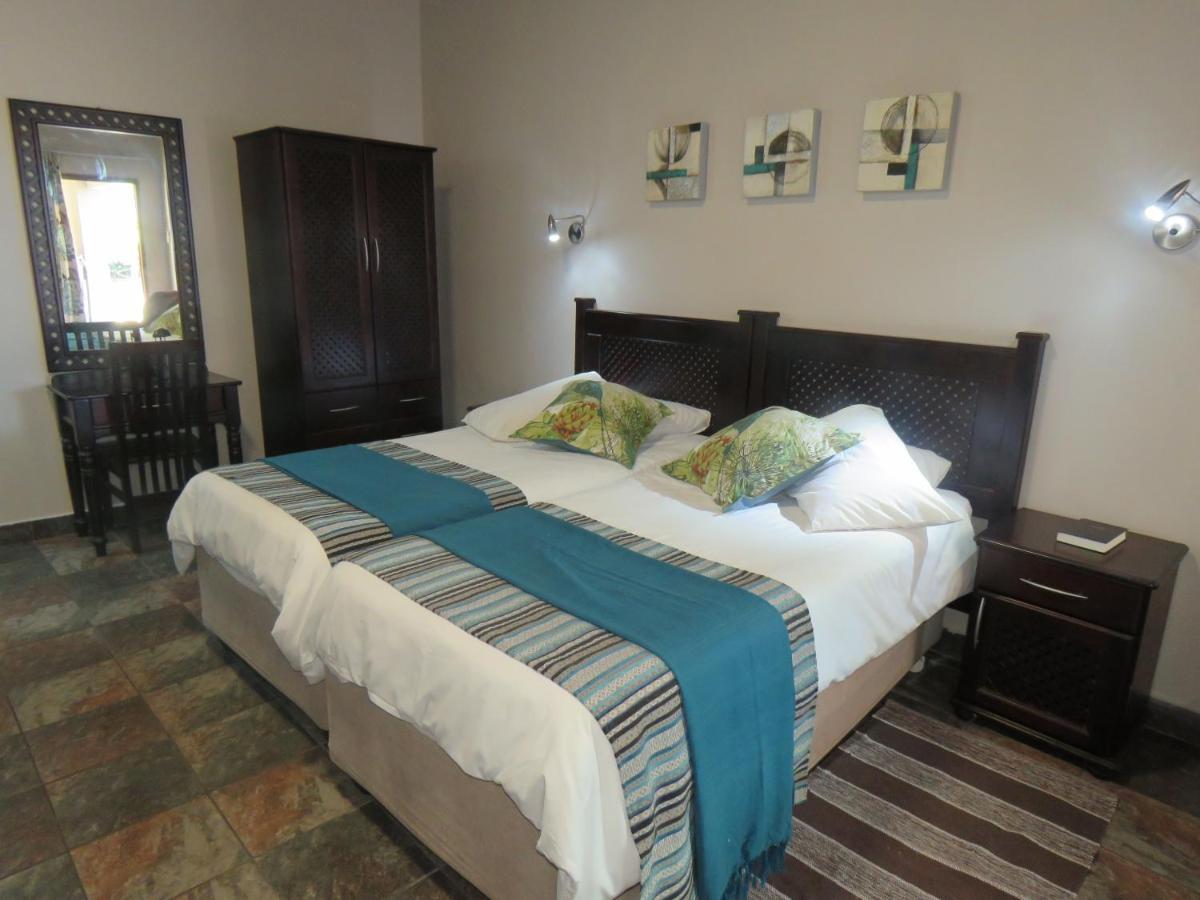 Dumehlezi Self Catering Villa Sodwana Bay Bagian luar foto
